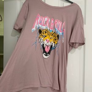 Boutique vintage tee